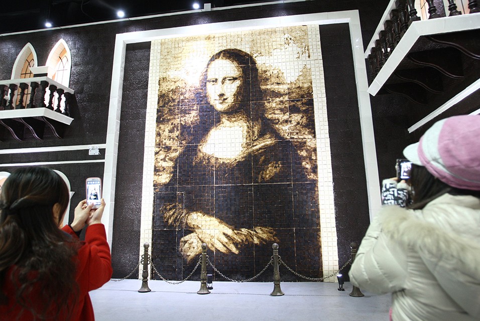 Leonardo da Vinci may have drawn Nude Mona Lisa, experts 