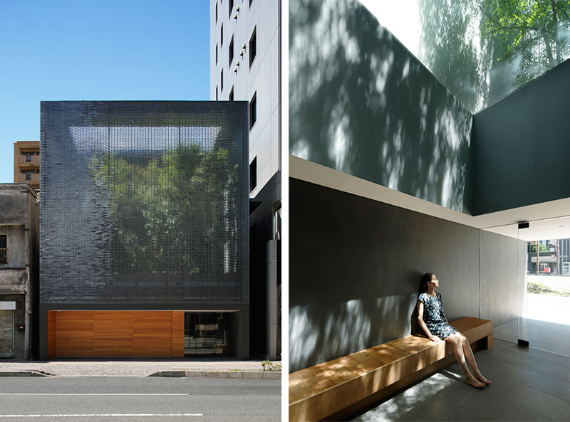 The transparent facade when seen from either the garden or the street appea...